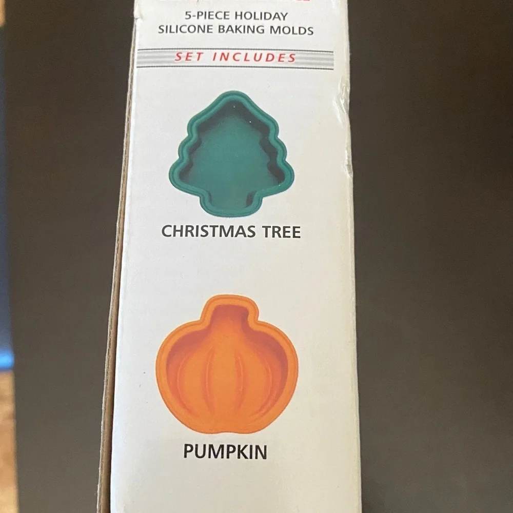 KitchenAid Multicolor Holiday Silicone Baking Molds. Set of 5. Oven Safe.